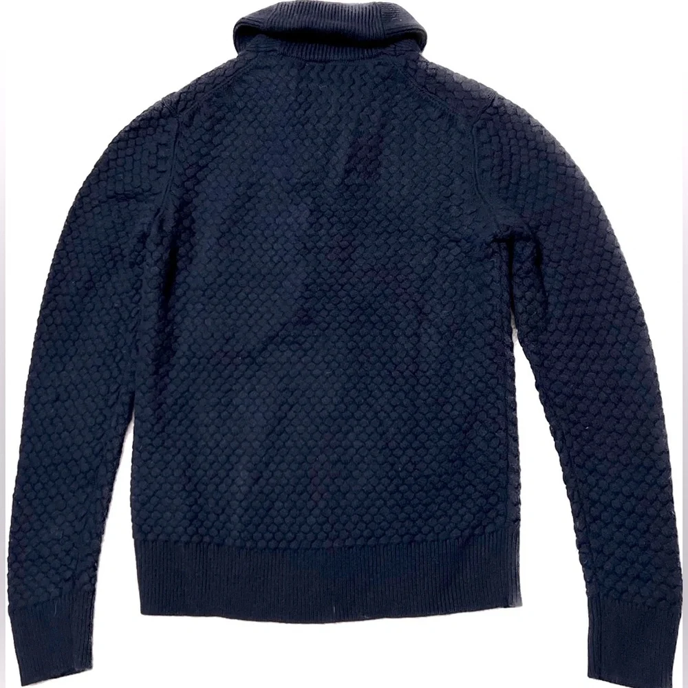Banana Republic men’s size M navy merino sweater